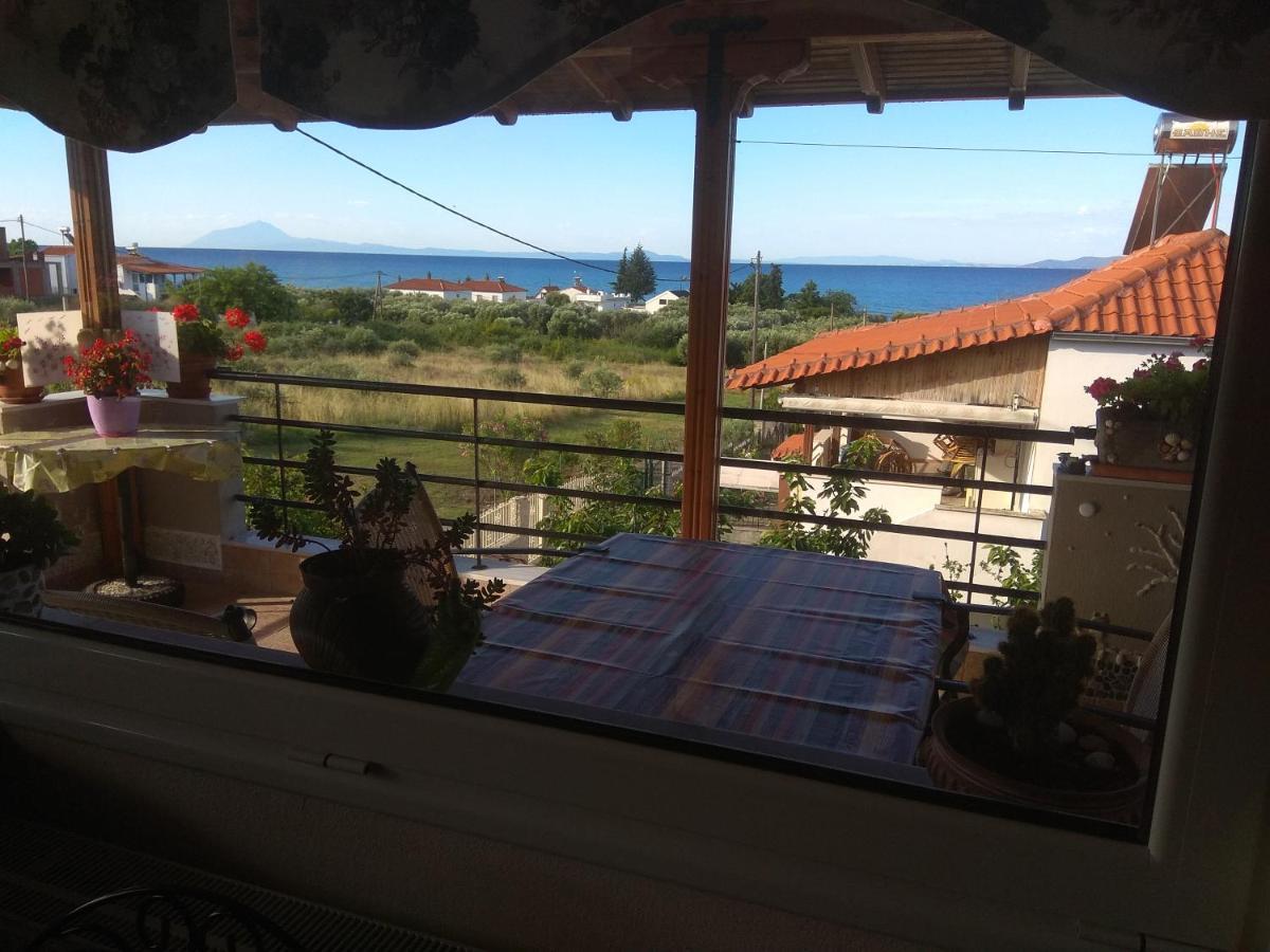 Adam'S Holiday House 2019 Kariani ภายนอก รูปภาพ