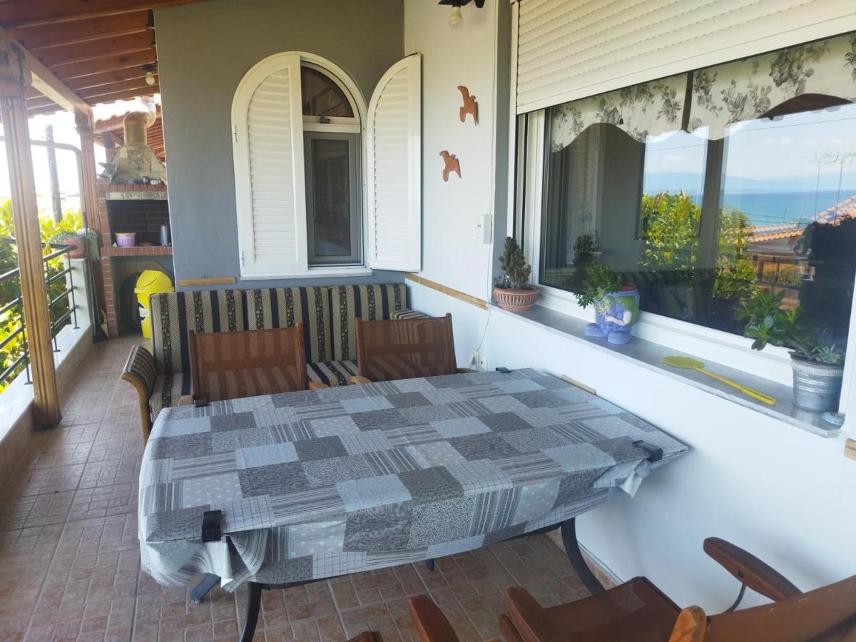 Adam'S Holiday House 2019 Kariani ภายนอก รูปภาพ